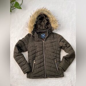 YMI Women's Dark Green Lined Puffer Jacket with Faux Fur Trim Hood